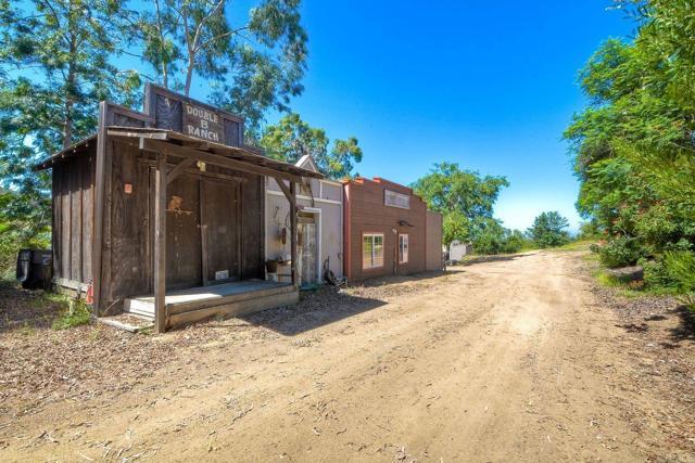 Building Photo - 30009 Ridge Creek Rd