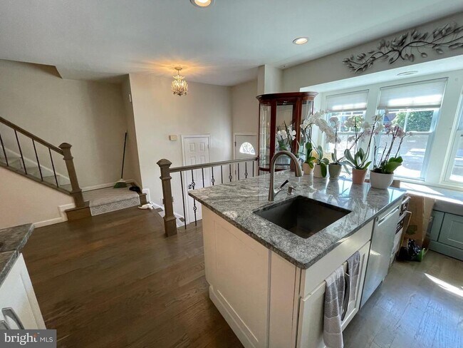 Building Photo - 3932 Tallow Tree Pl