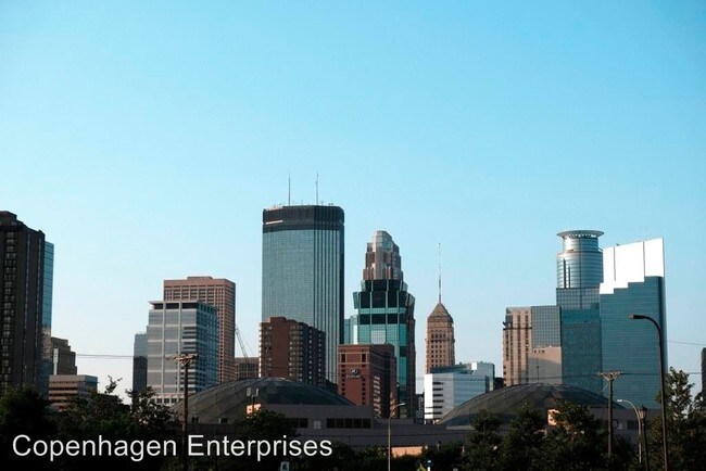 Building Photo - 22 Oak Grove St