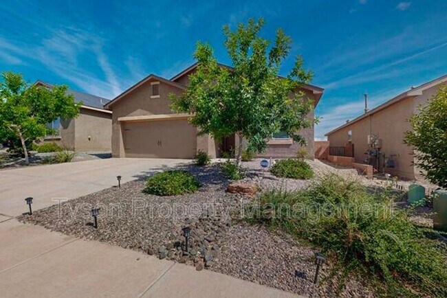 Building Photo - 3408 Oregon Trail Rd NE