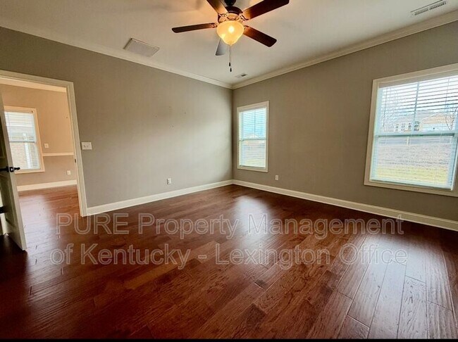 Building Photo - 242 Ikebana Dr