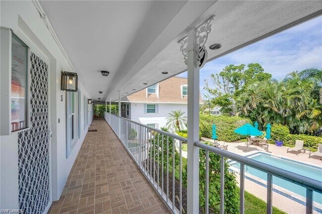 Building Photo - 1222 Gordon Dr