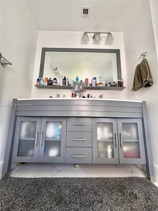 Building Photo - 5952 NW 47th Terrace