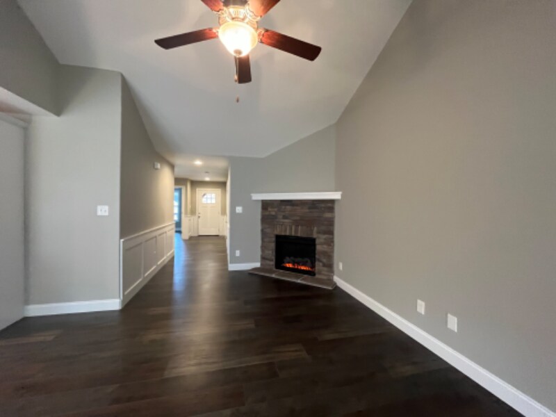 Building Photo - 3626 Meredith Lynn Wy