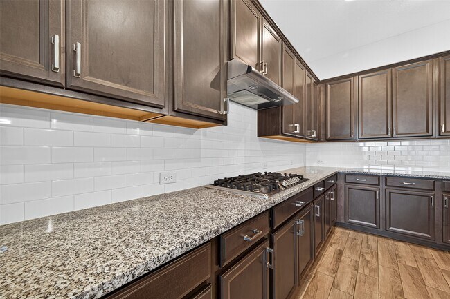 Building Photo - 302 Pure Parsley Path