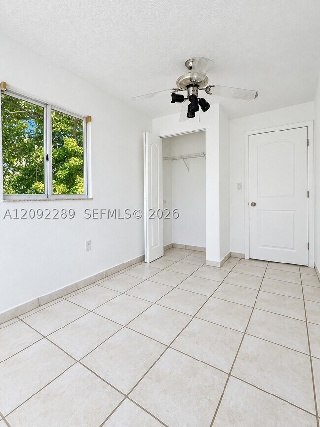Building Photo - 3229 NW 34th St