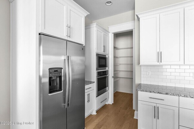 Building Photo - 6204 Moonseed St