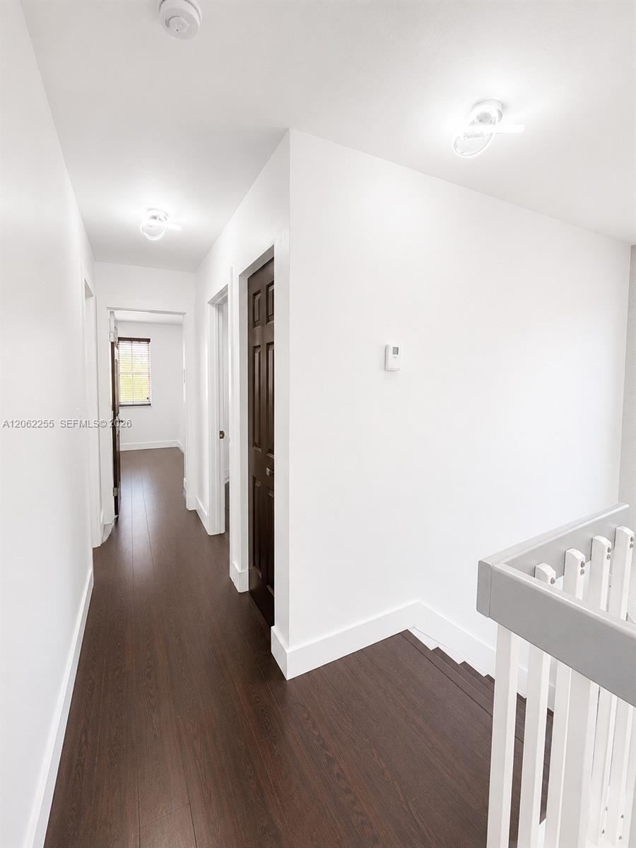 Building Photo - 9879 SW 118th Pl