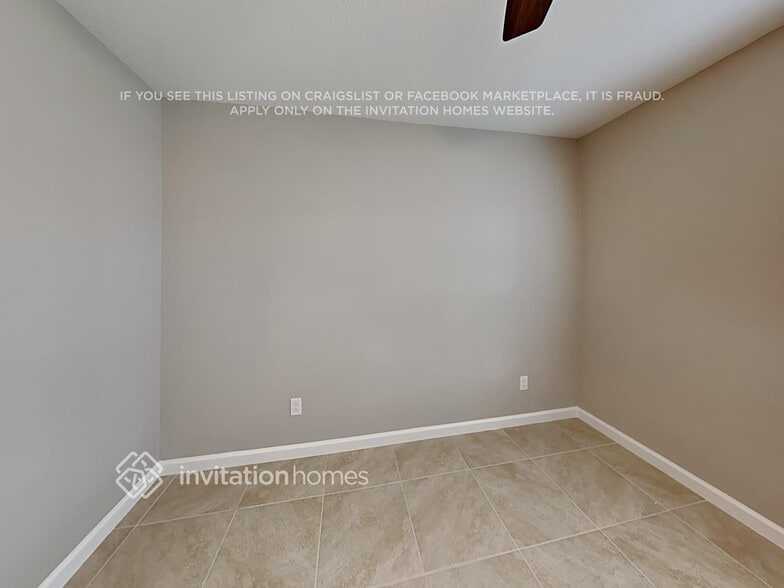 Building Photo - 1081 SW Macao Ave