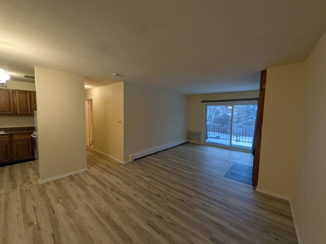 Building Photo - Cozy 1BR Apartment in the heart of Buffalo Grove – Heat Included | Unfurnished
