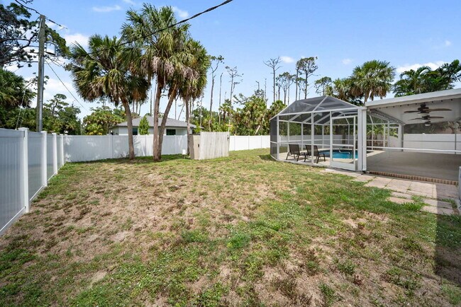 Building Photo - Heated Pool. Premium Upgrades. Fully Renov...