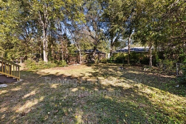 Building Photo - 2309 Eufaula Ave