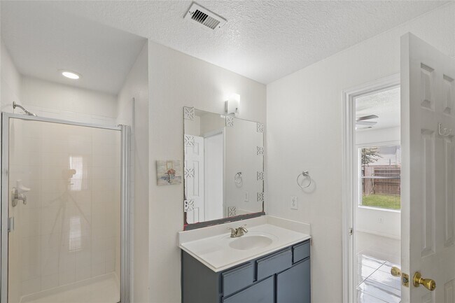 Building Photo - 19514 Swan Valley Dr