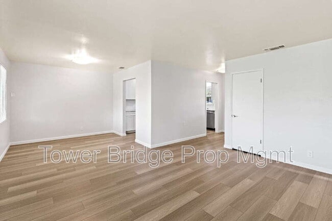 Building Photo - 6405 Friday Cir