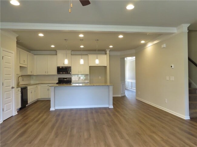 Building Photo - 5228 City Walk Dr