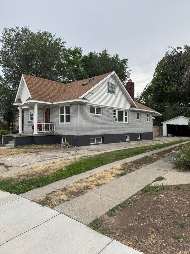 Building Photo - 1216 S 1100 E