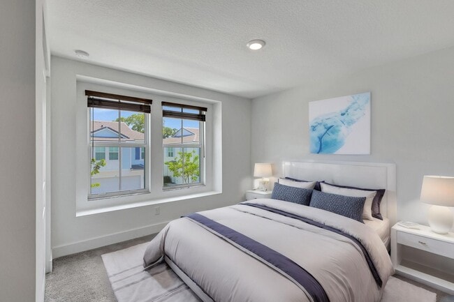 Building Photo - 229 Preserve Trl S