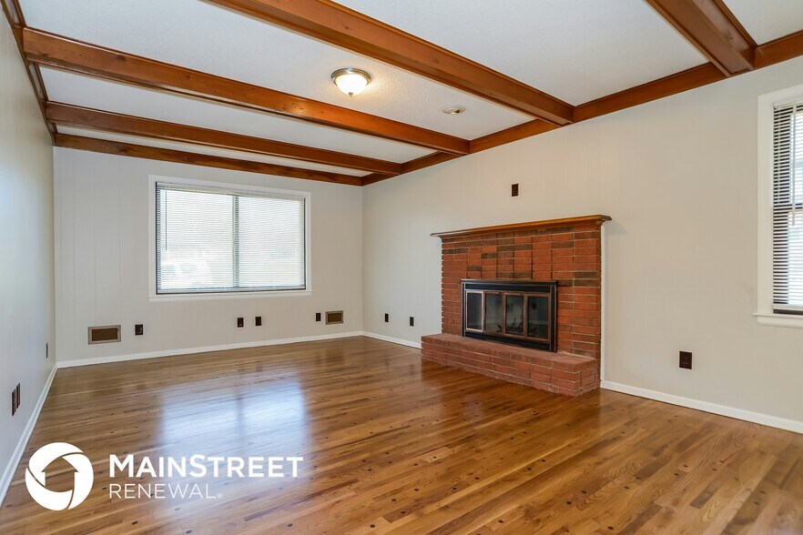 Building Photo - 3923 S Breckenridge Dr