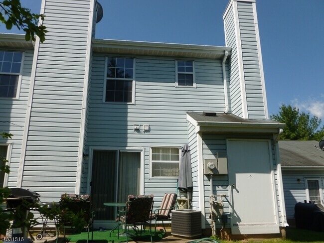 Building Photo - 408 Hawkshead Way