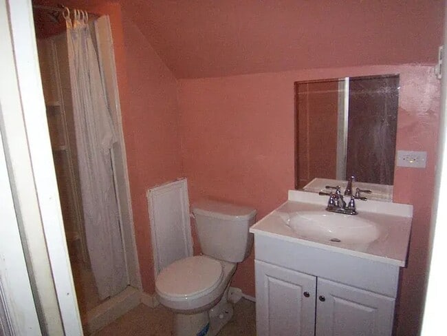 Building Photo - 719-721 Elmira St