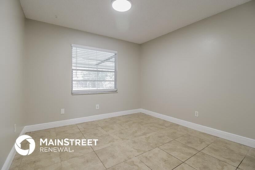 Building Photo - 734 Dunhill Dr