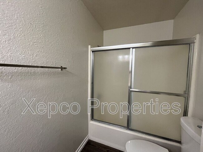 Building Photo - 2821 Los Felices Cir W