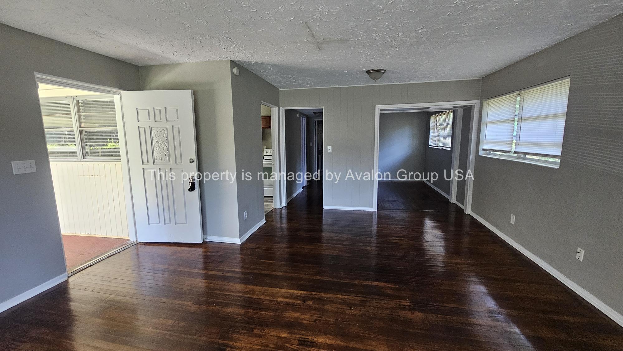 Building Photo - 630 Alder St