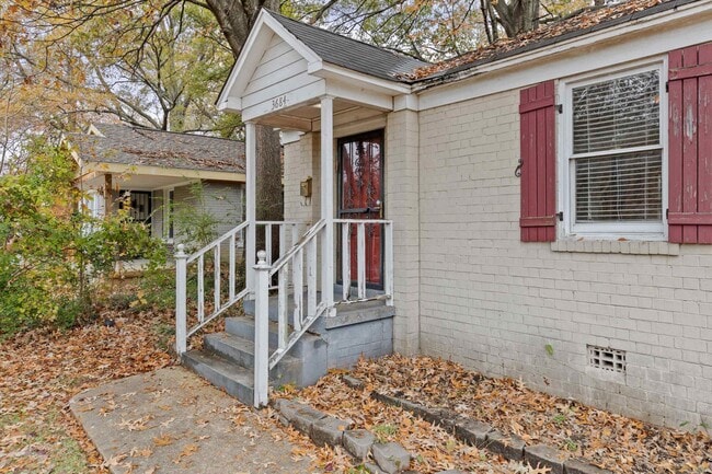 Building Photo - 3684 Marion Ave