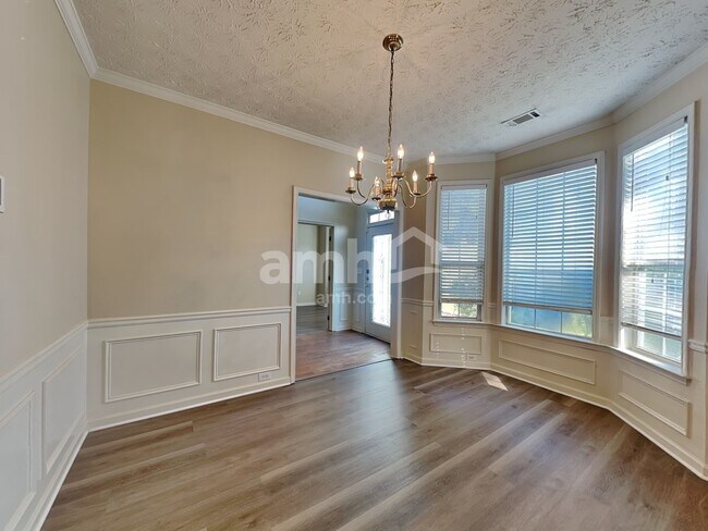 Building Photo - 5390 Spotted Fawn Ct