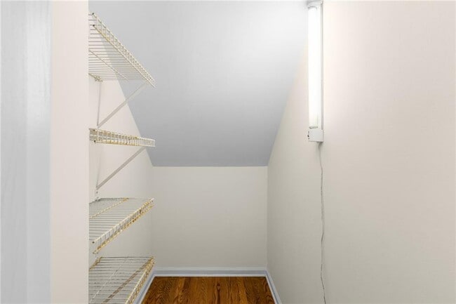 Building Photo - 5941 Wilbanks Dr