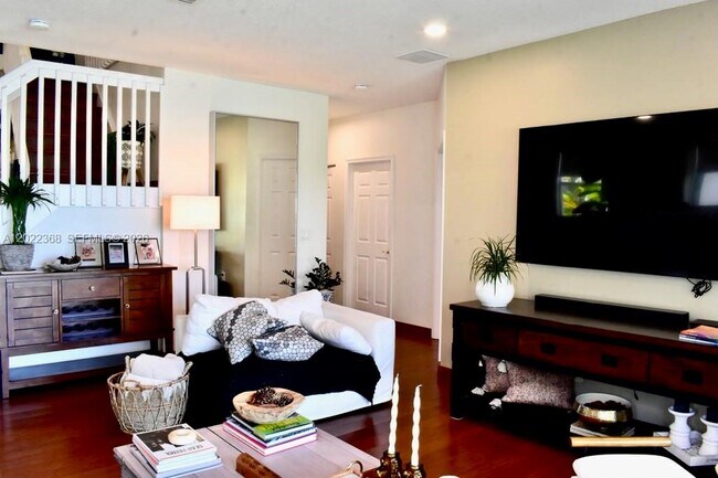 Building Photo - 5273 SW 158th Ave