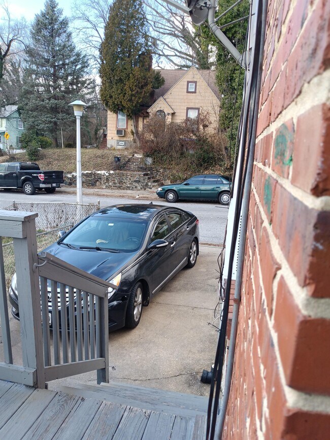 Building Photo - 4101 Kinsway