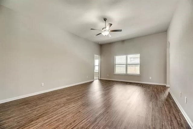 Building Photo - 5408 Songbird Trl