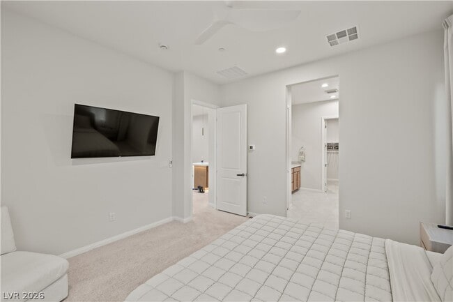 Building Photo - 684 Ambridge Dr