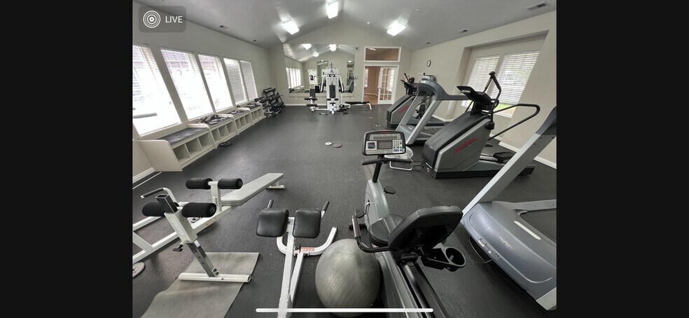 Building Photo - 1356 S 1190 W