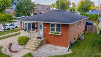 Building Photo - 5936 W 97th St