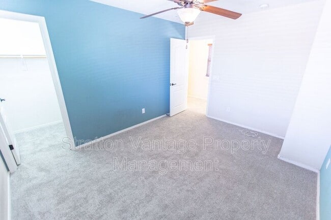 Building Photo - 1701 W Flamingo Dr