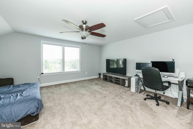 Building Photo - 15783 Berkhamstead Pl
