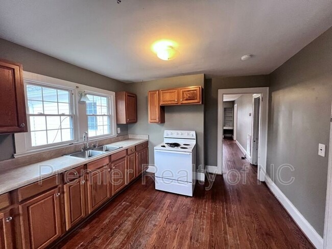 Building Photo - 3750 U.S. Hwy 158 W