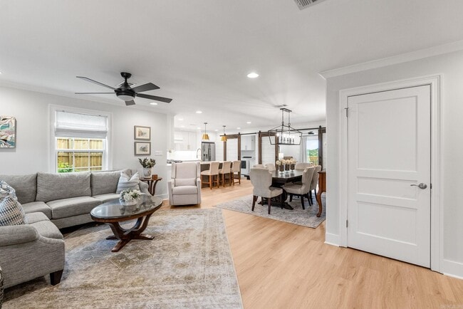 Building Photo - 1628 Pine Valley Rd