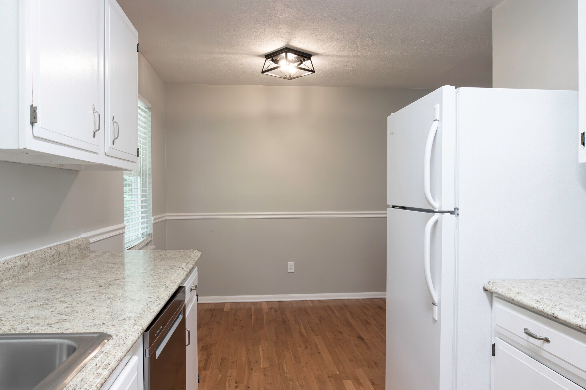 Building Photo - 103 Robleigh Dr