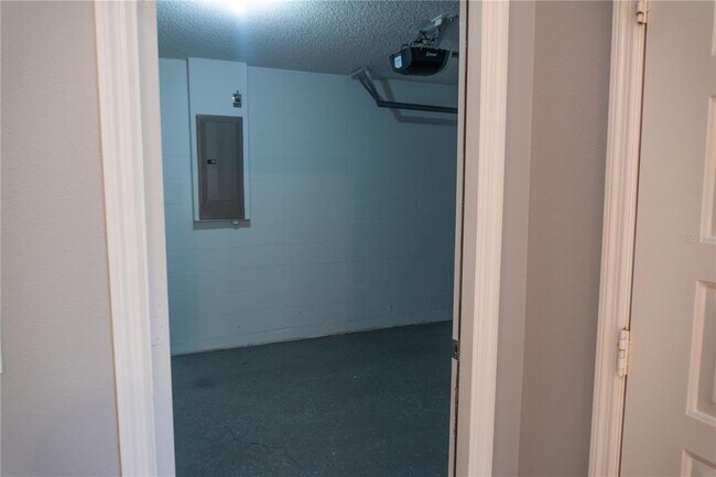 Building Photo - 1851 Falling Star Ln