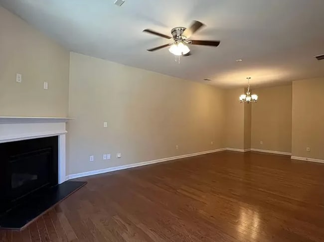 Building Photo - 4160 Madison Bridge Dr