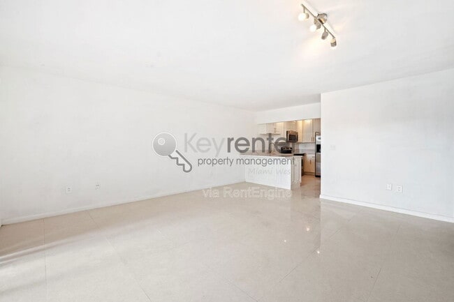 Building Photo - 15685 SW 82nd Cir Ln