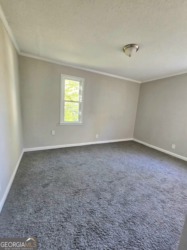 Building Photo - 1555 Dexter Ave