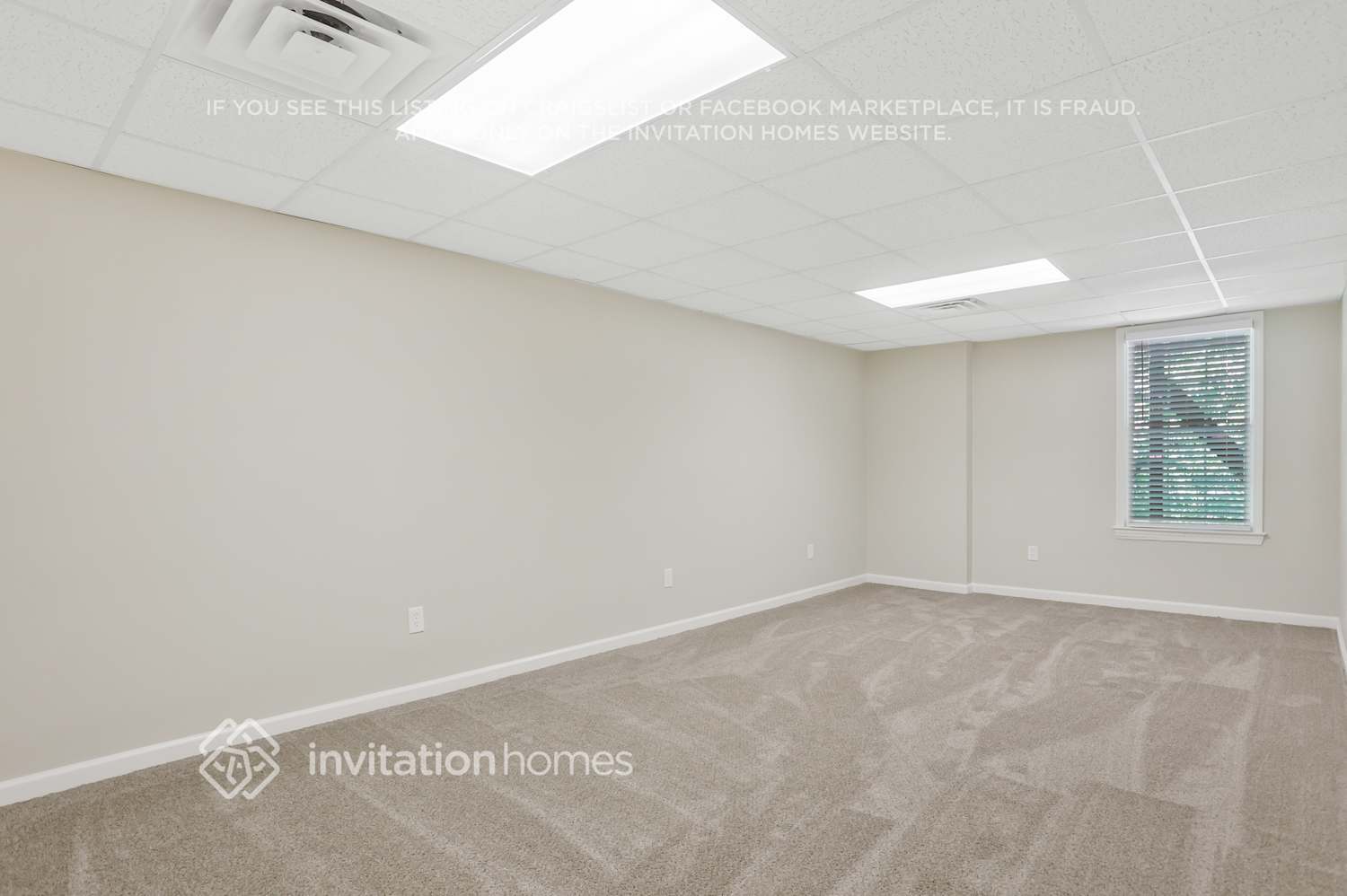 Building Photo - 2073 Kinridge Rd