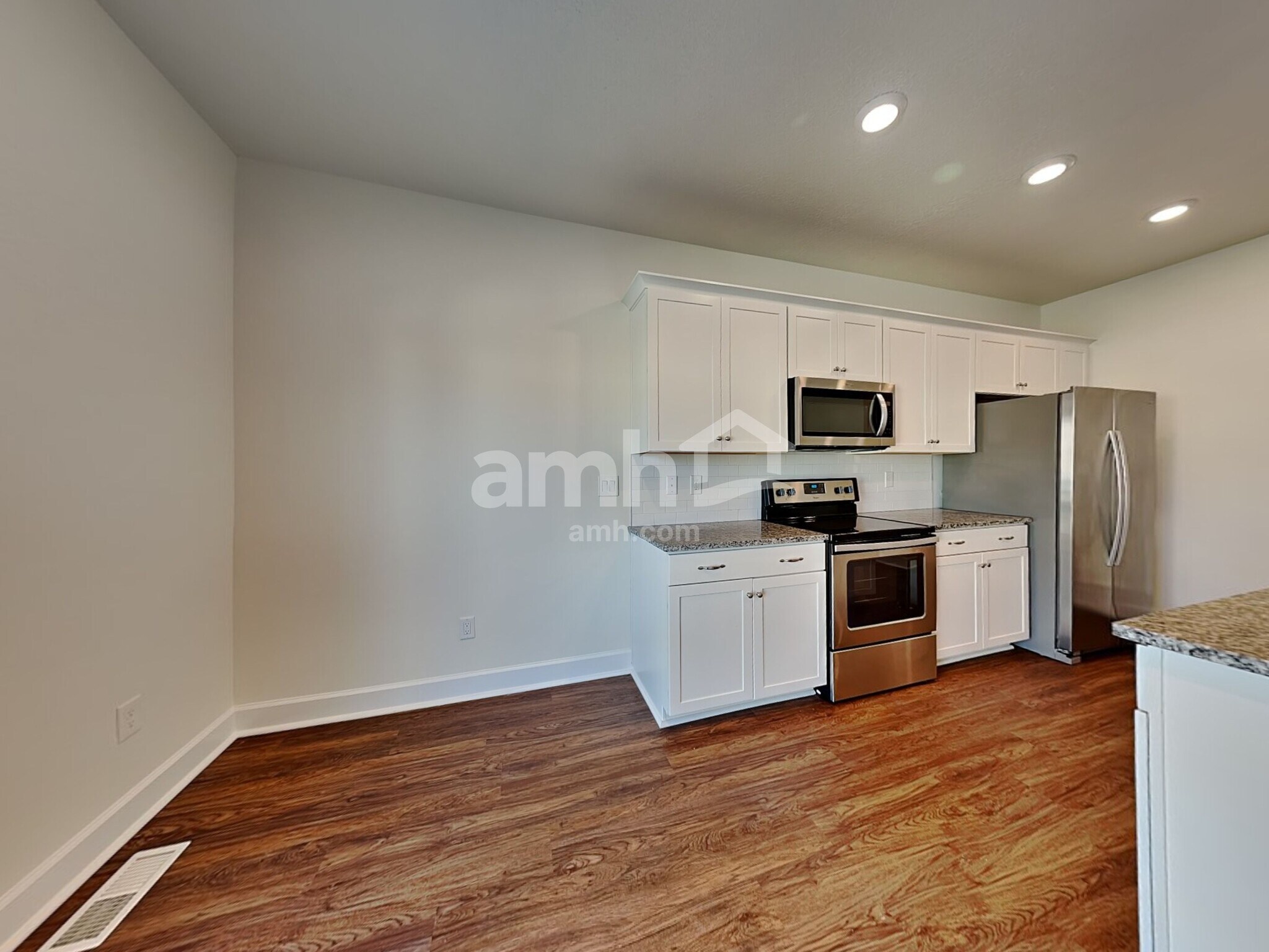 Building Photo - 4449 N Morgan Way