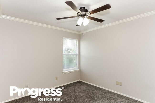 Building Photo - 1108 Cherrytree Dr