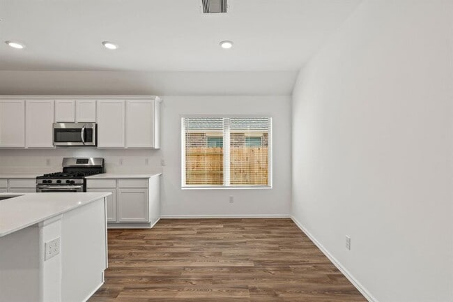 Building Photo - 3804 Falling Moon Ln