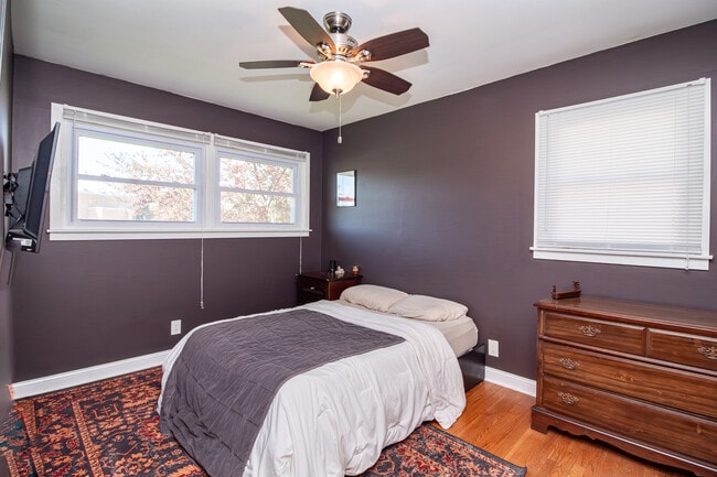 Building Photo - 597 Nash Rd